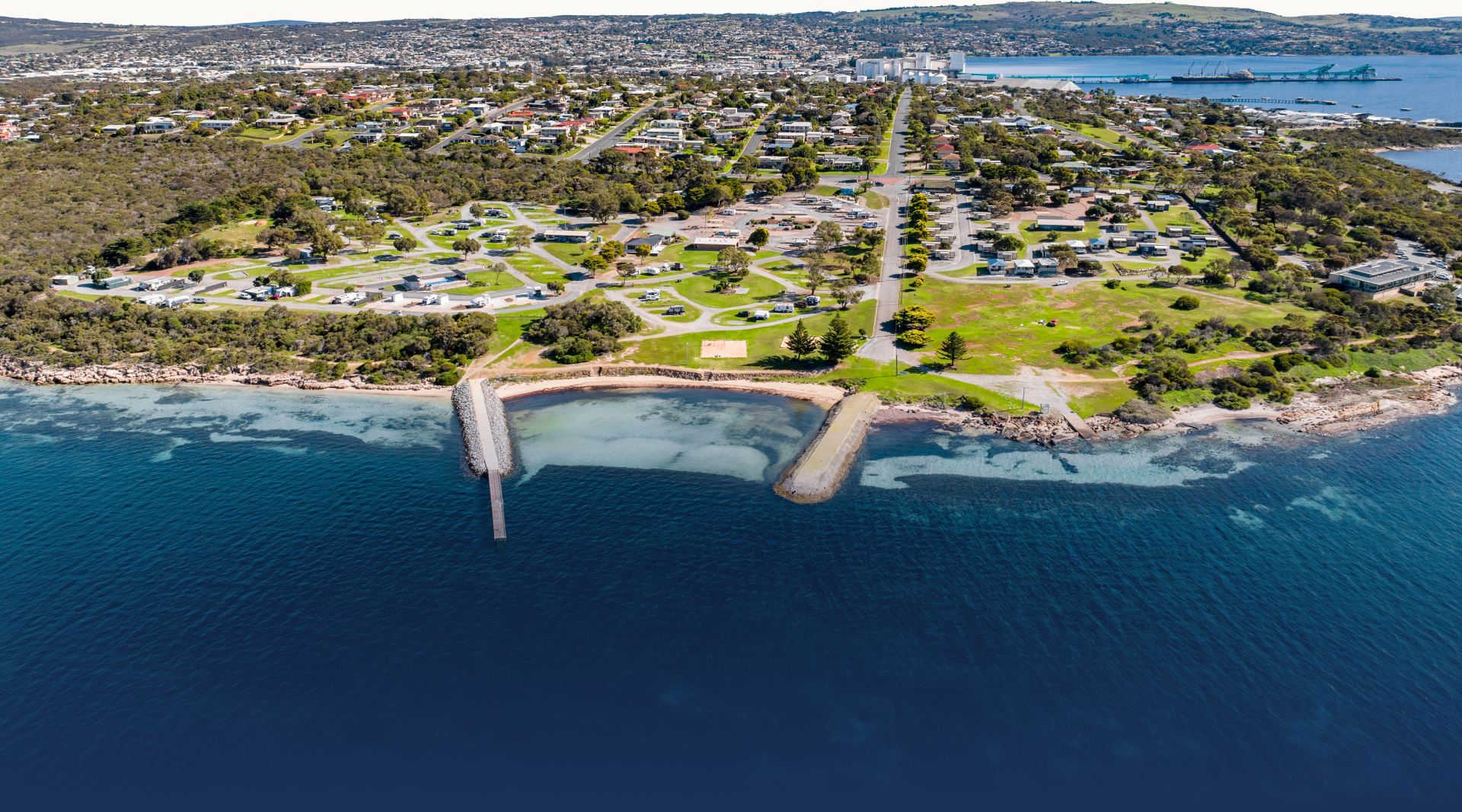 Port Lincoln Tourist Park Cabins and Campsites